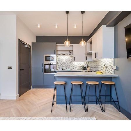 Central Belfast Apartments: University Street Εξωτερικό φωτογραφία