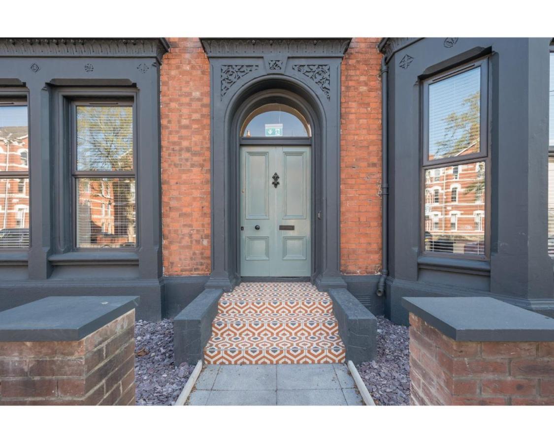 Central Belfast Apartments: University Street Εξωτερικό φωτογραφία