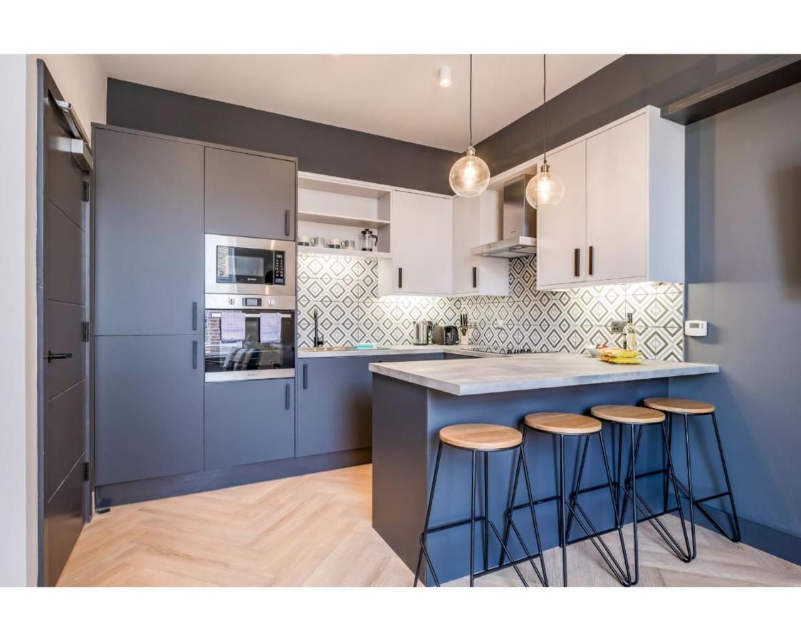 Central Belfast Apartments: University Street Εξωτερικό φωτογραφία
