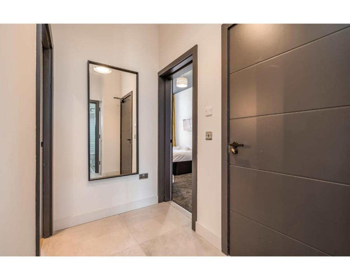 Central Belfast Apartments: University Street Εξωτερικό φωτογραφία