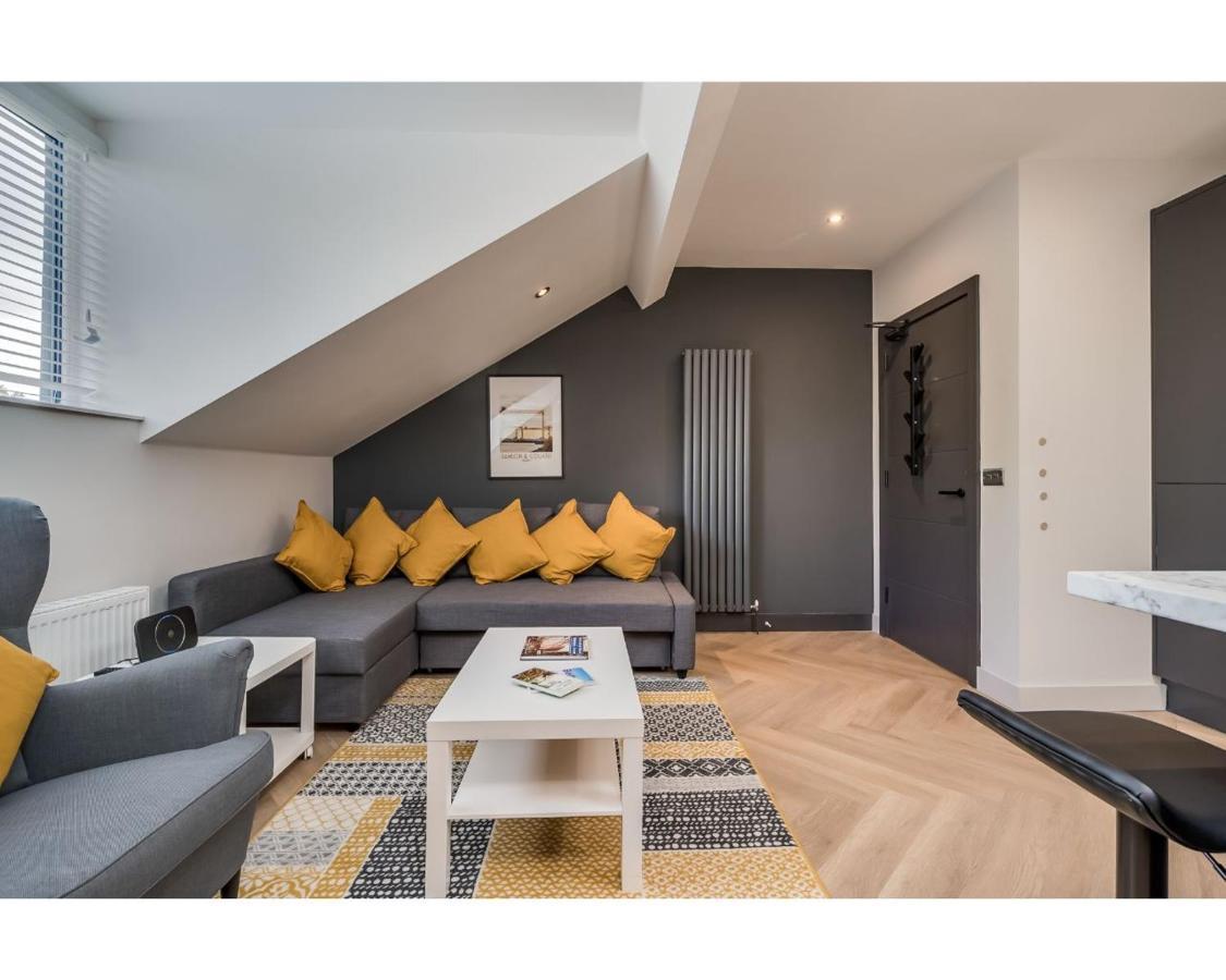 Central Belfast Apartments: University Street Εξωτερικό φωτογραφία