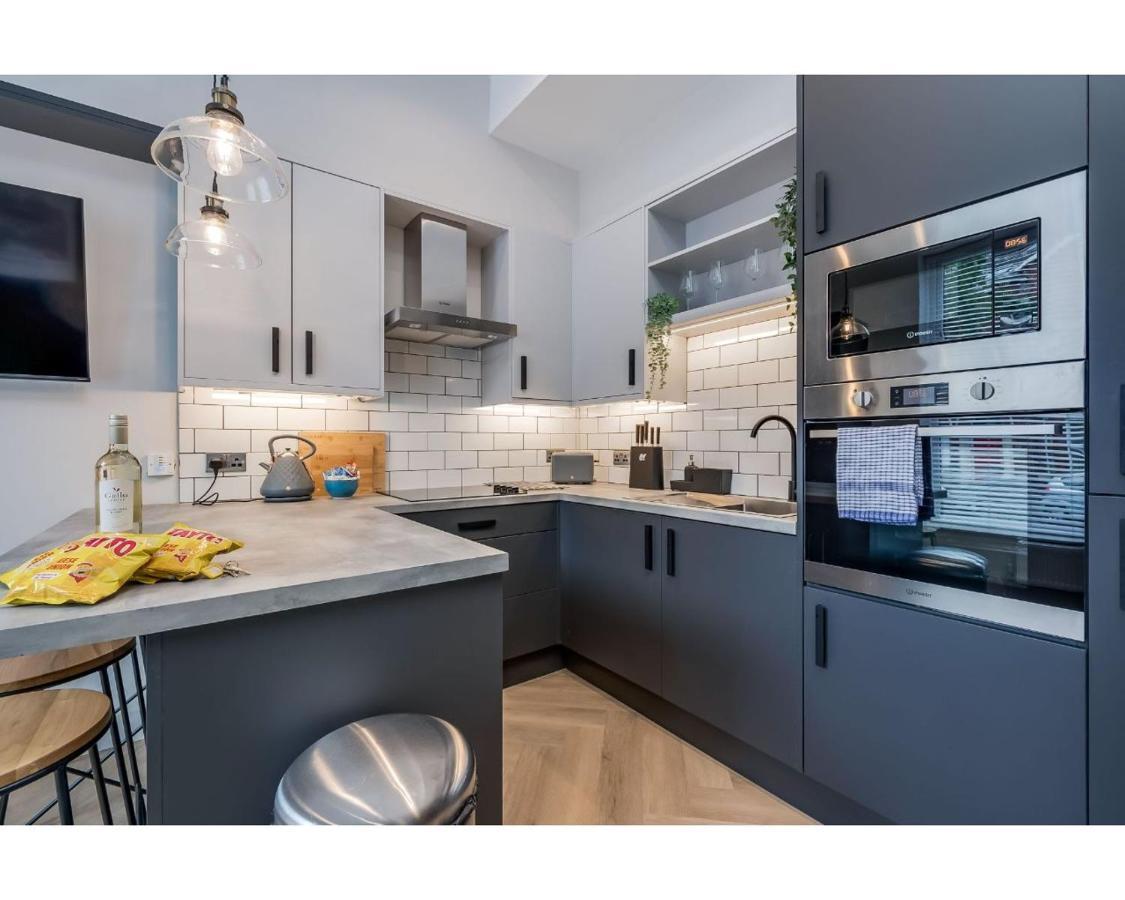 Central Belfast Apartments: University Street Εξωτερικό φωτογραφία