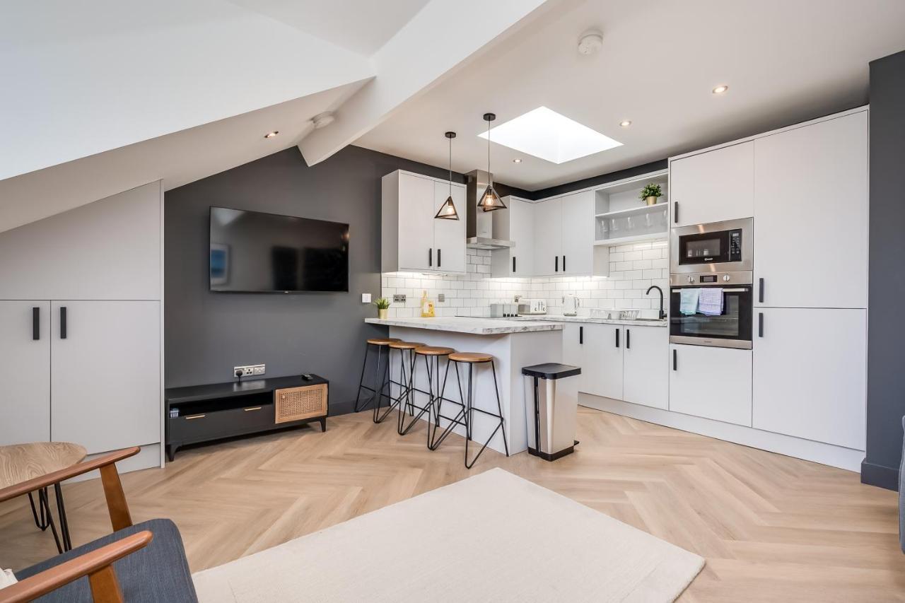 Central Belfast Apartments: University Street Δωμάτιο φωτογραφία